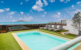 Villa Oasis Beachfront Corralejo By Holidays Home