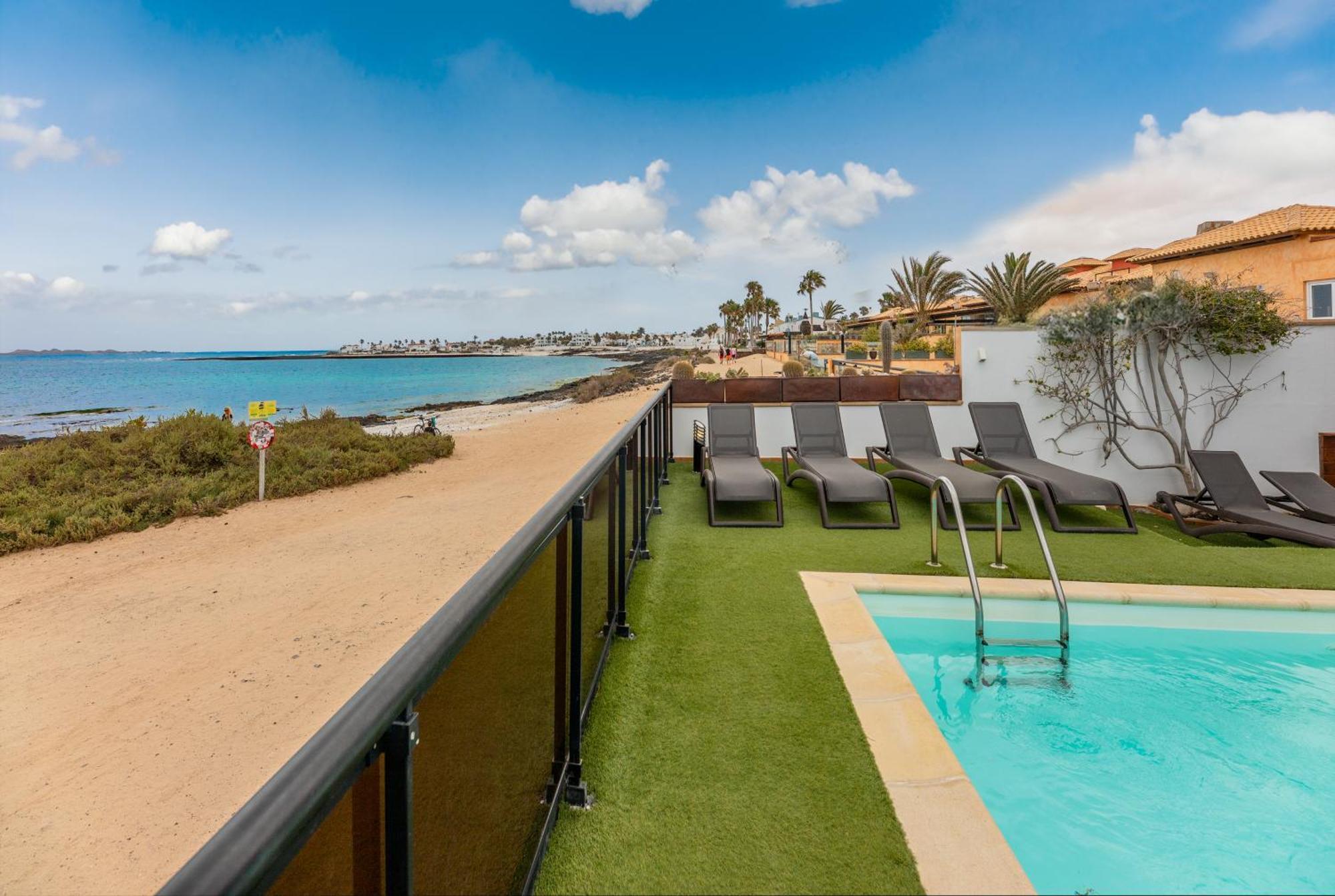 Villa Oasis Beachfront Corralejo By Holidays Home Exterior foto